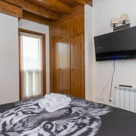 Appartamento Apartamento Con Garaje En