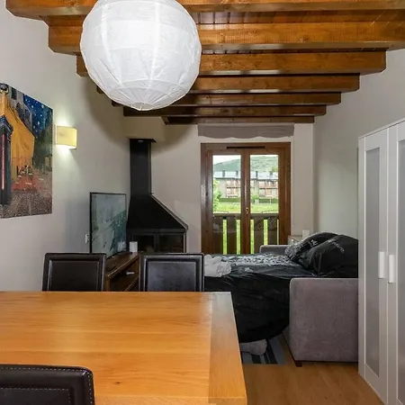 Apartamento Con Garaje En